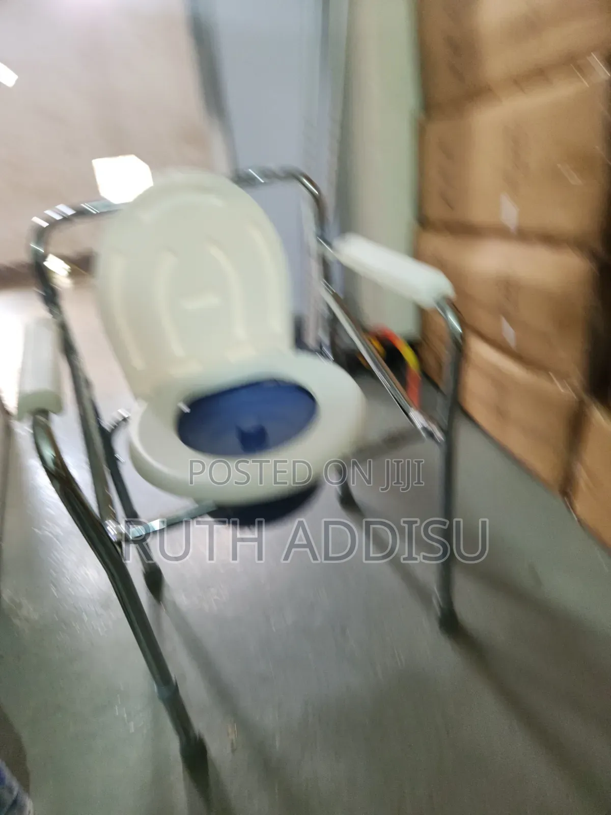 Raised Toilet Seat - Adjustable 3 in 1 Commode Toilet Chair Medical