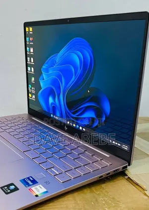 New Laptop HP Pavilion 14 16GB Intel Core i7 SSD 1T