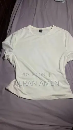 Regular White Top