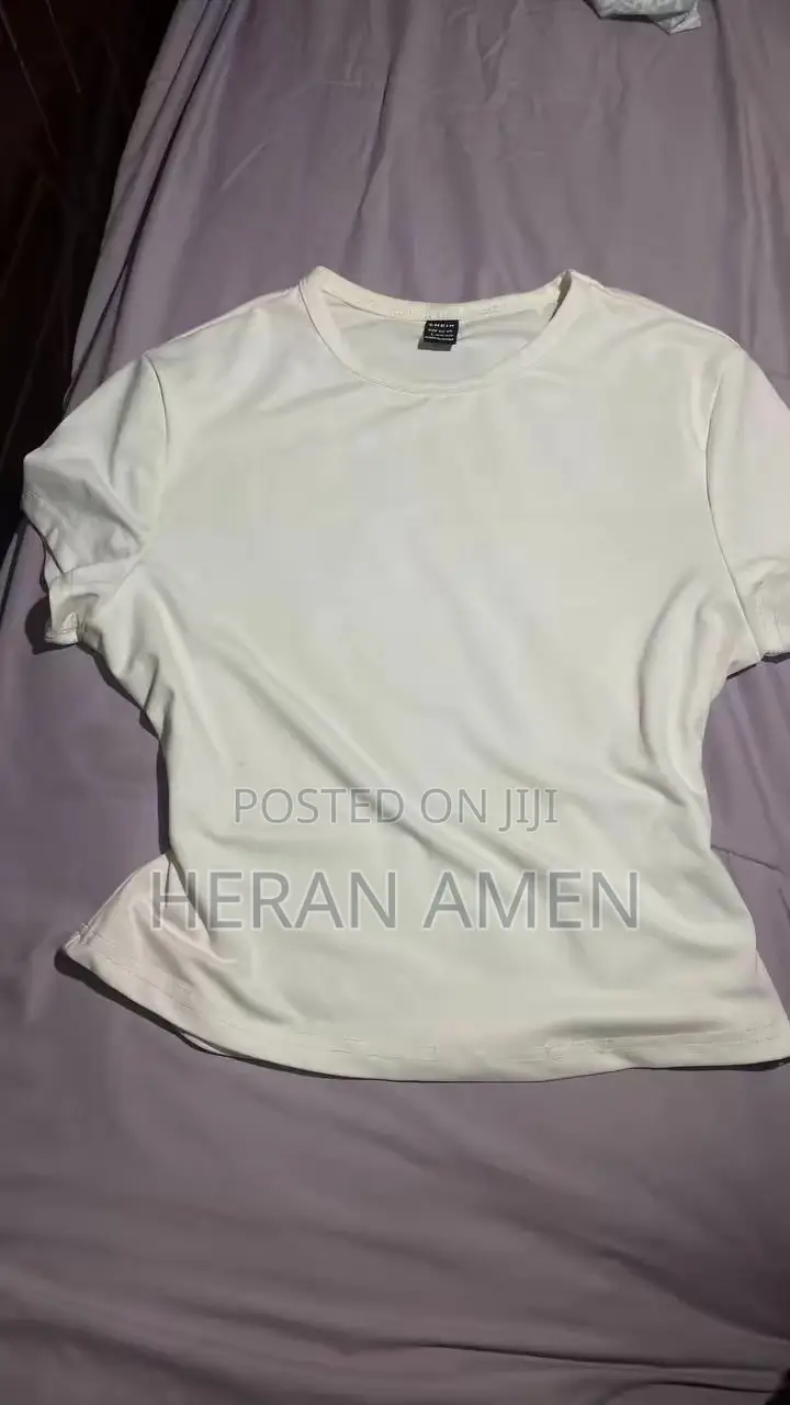 Regular White Top