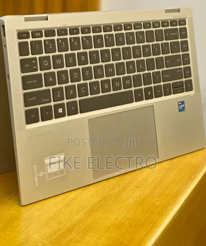 New Laptop HP EliteBook 1040 G8 16GB Intel Core i7 SSD 512GB