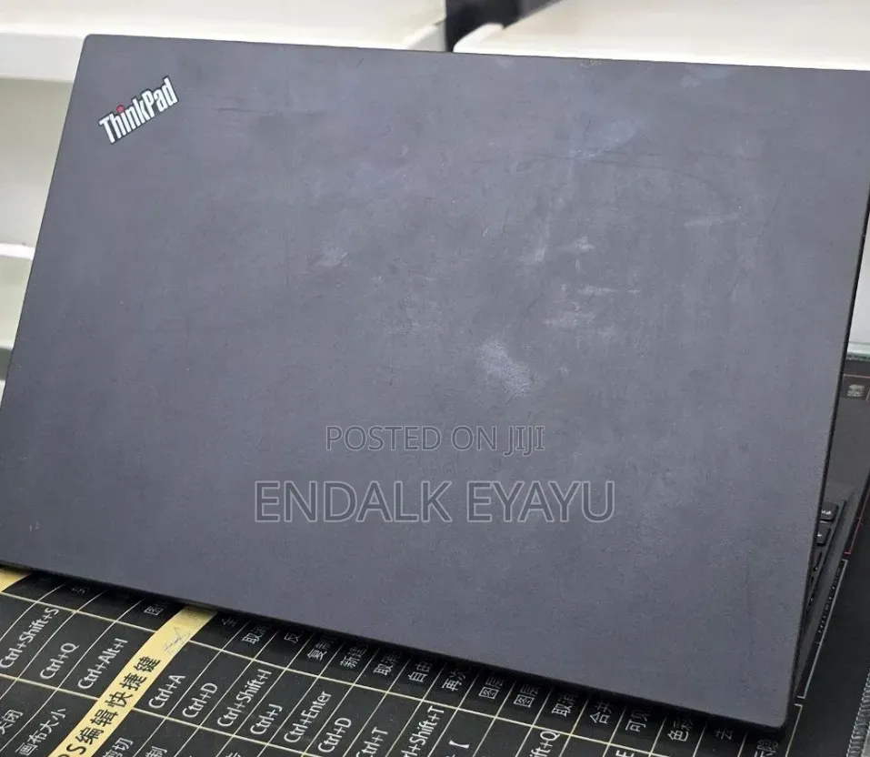 New Laptop Lenovo ThinkPad T490s 16GB Intel Core i5 SSD 256GB