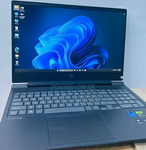 New Laptop HP Victus 16 16GB Intel Core i7 SSD 1T