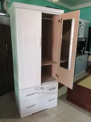 የልብስ ቁምሳጥን