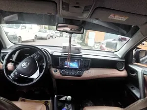Toyota RAV4 2018 Gray