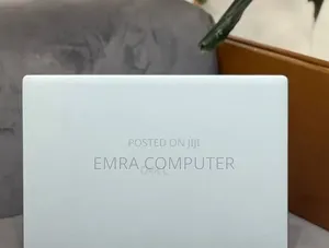 New Laptop Dell 16GB AMD Ryzen 7 SSD 1T