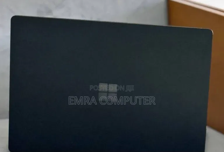 New Laptop Microsoft Surface Laptop 4 16GB Intel Core i7 SSD 512GB