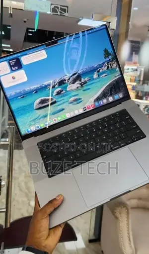 New Laptop Apple MacBook Pro 2021 M1 16GB Apple M1 Pro SSD 1T