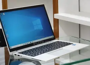 New Laptop HP EliteBook 840 G8 16GB Intel Core i5 SSD 512GB