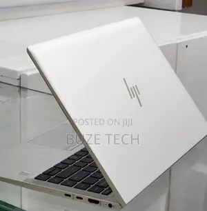 New Laptop HP EliteBook 845 G8 16GB AMD Ryzen 5 SSD 512GB