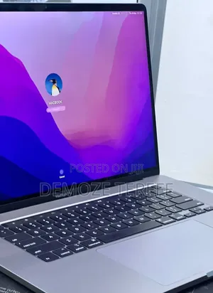 New Laptop Apple MacBook Pro 2019 32GB Intel Core i9 SSD 512GB