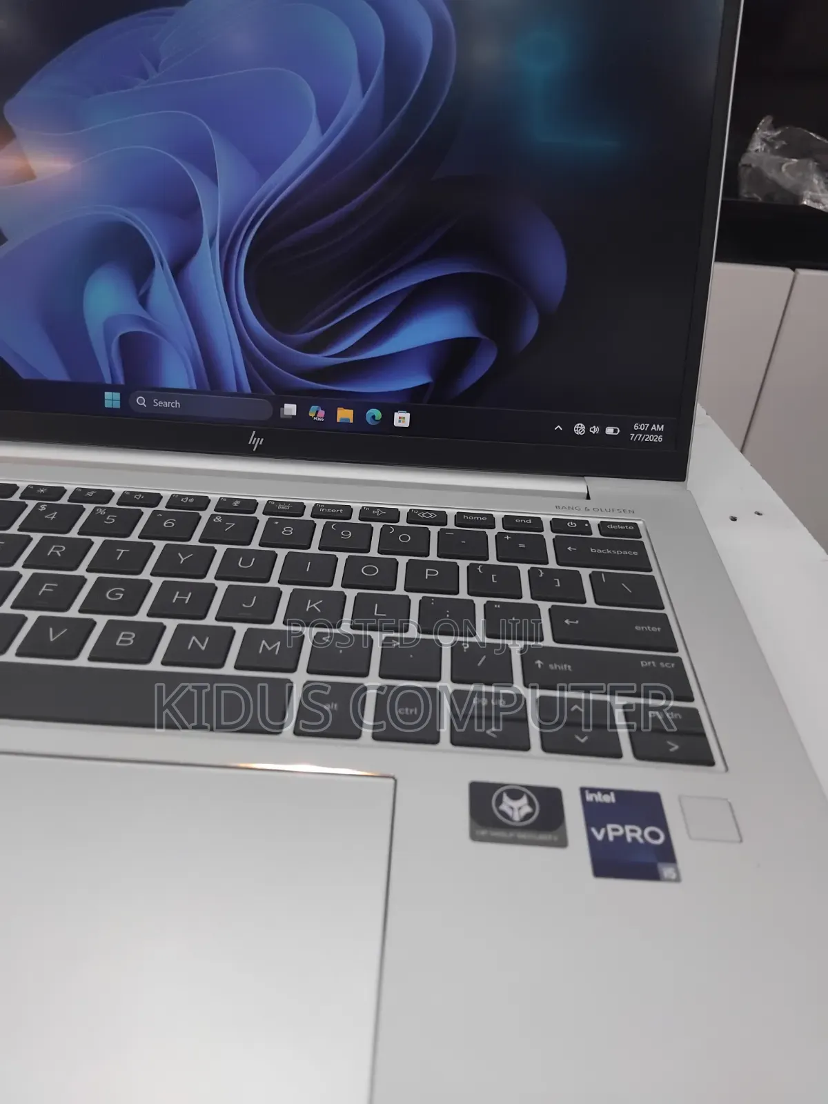 New Laptop HP EliteBook 840 G9 16GB Intel Core i5 SSD 512GB