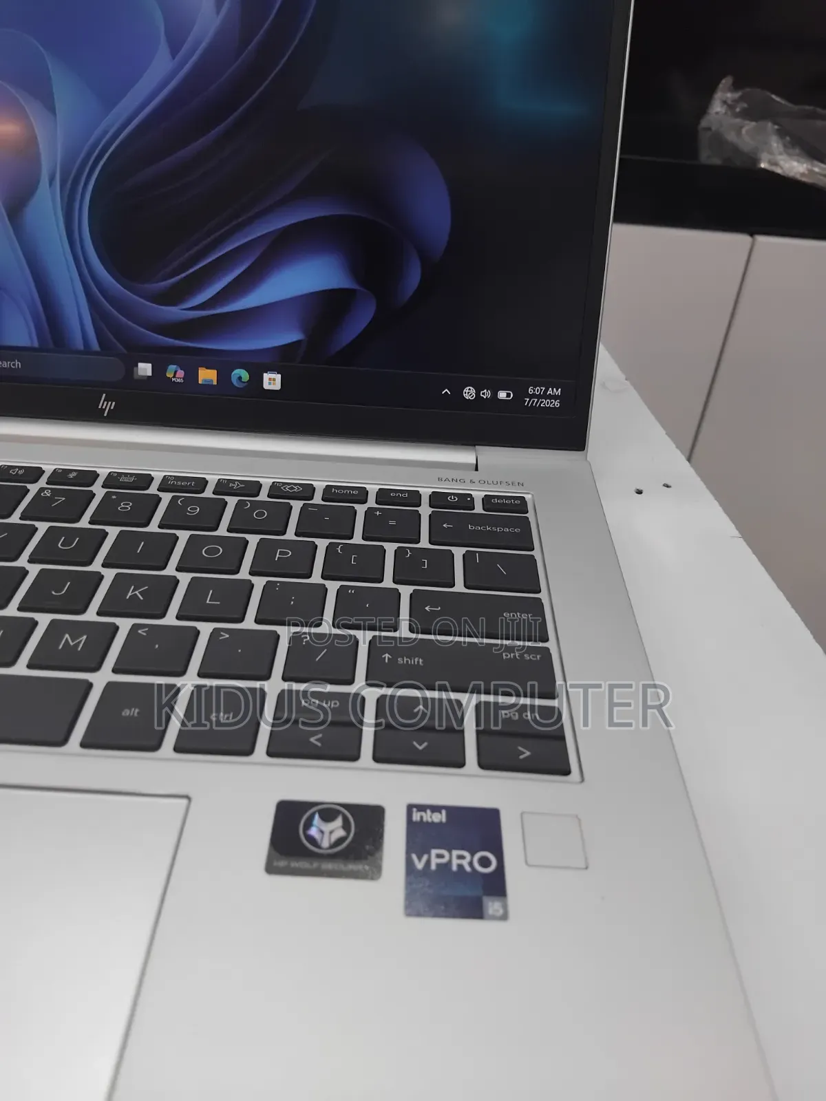 New Laptop HP EliteBook 840 G9 16GB Intel Core i5 SSD 512GB