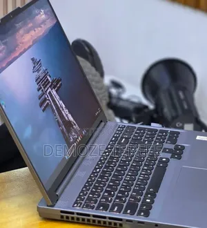 New Laptop Lenovo Legion 5 16GB AMD Ryzen 7 SSD 1T