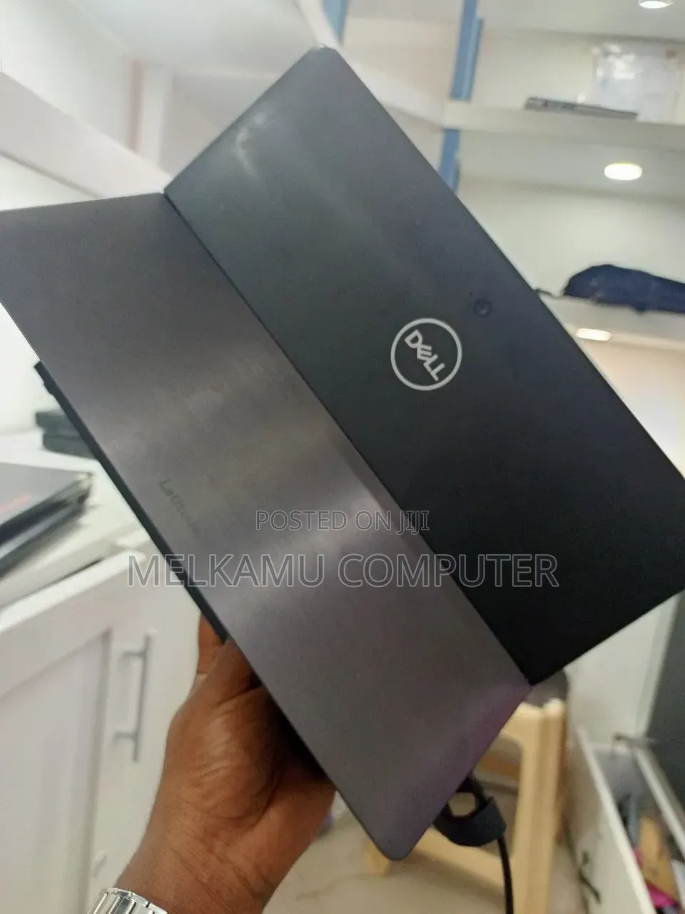 New Laptop Dell Latitude 5290 2-in-1 8GB Intel Core i5 SSD 256GB