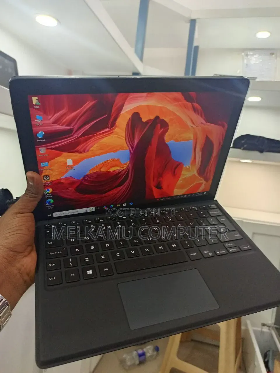 New Laptop Dell Latitude 5290 2-in-1 8GB Intel Core i5 SSD 256GB