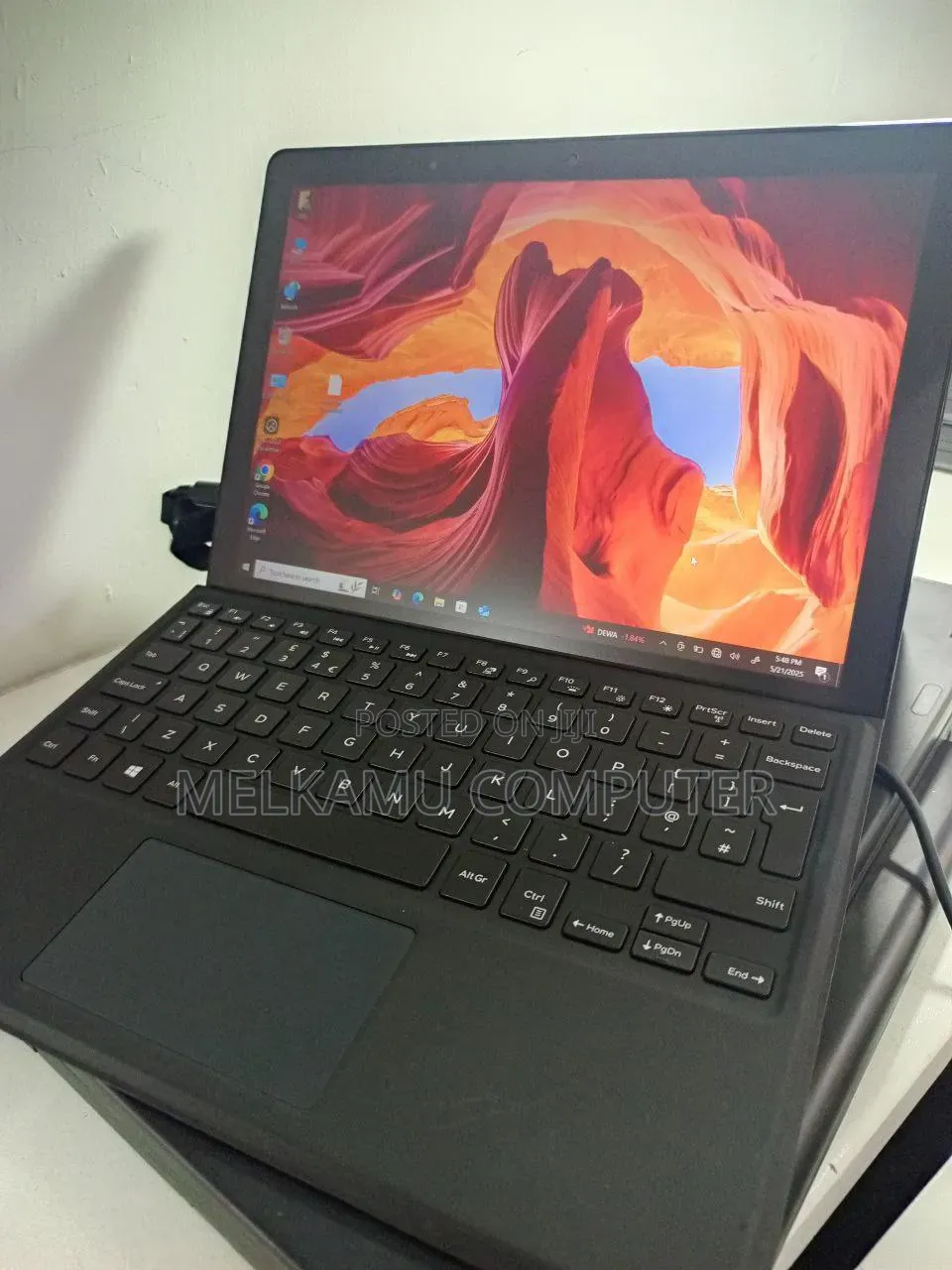 New Laptop Dell Latitude 5290 2-in-1 8GB Intel Core i5 SSD 256GB