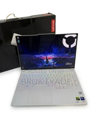 New Laptop Lenovo Lrgion 7i 32GB Intel Core Ultra 9 SSD 1T