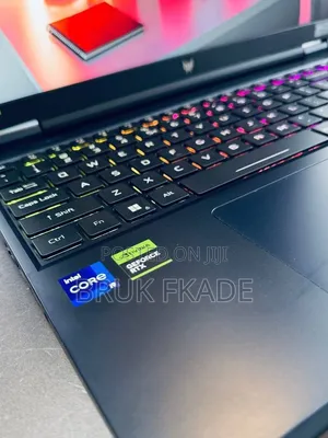 New Laptop Lenovo Lrgion 7i 32GB Intel Core Ultra 9 SSD 1T