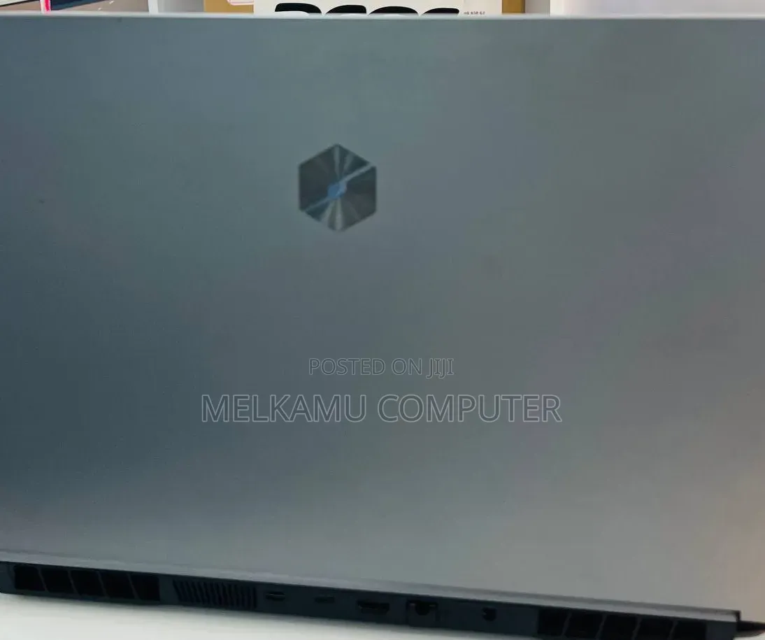 New Laptop Mecer Fundi 16GB AMD Ryzen 7 SSD 512GB