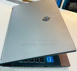New Laptop Mecer Fundi 16GB AMD Ryzen 7 SSD 512GB