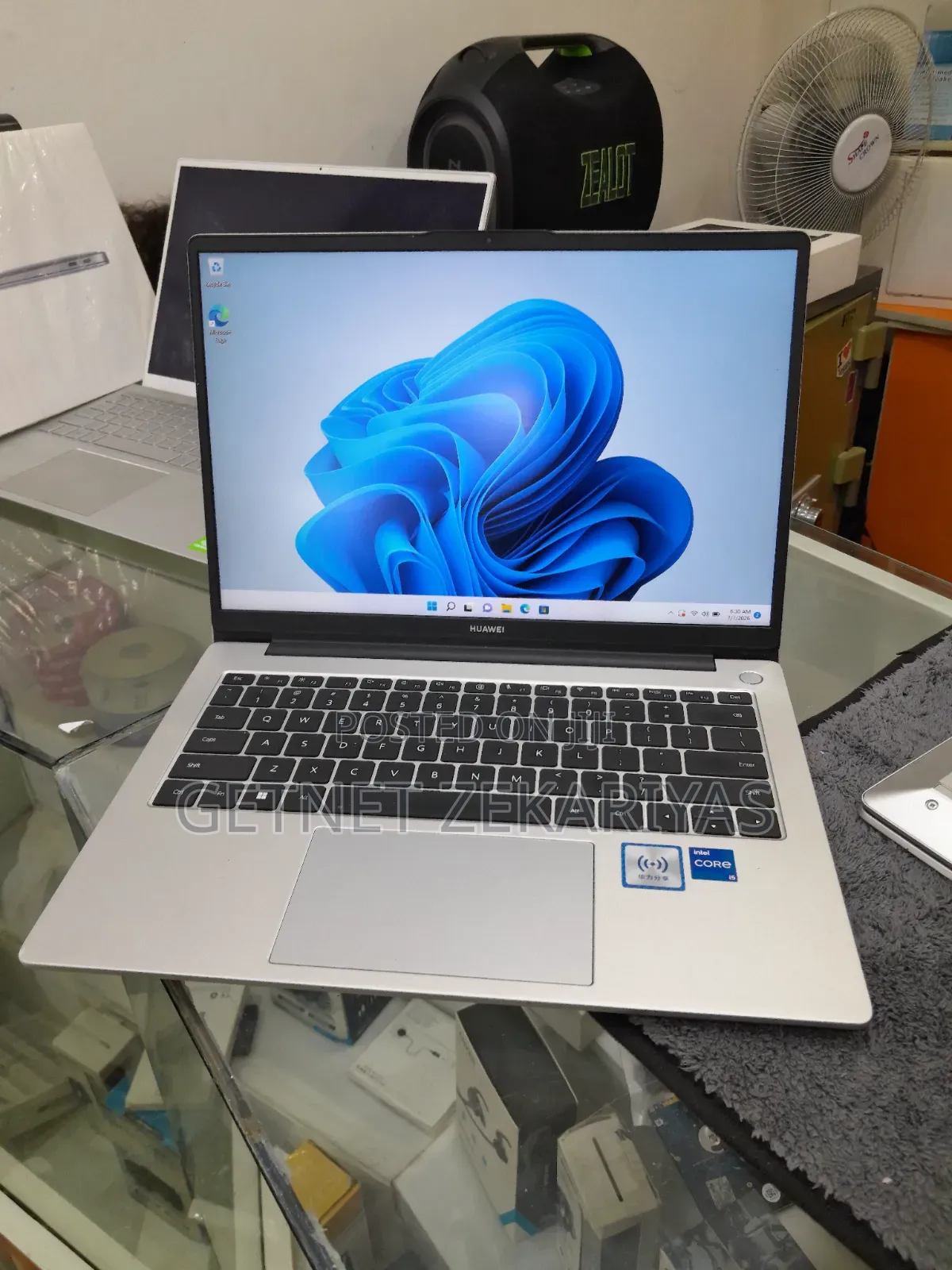 New Laptop Huawei 16GB Intel Core i5 SSD 512GB
