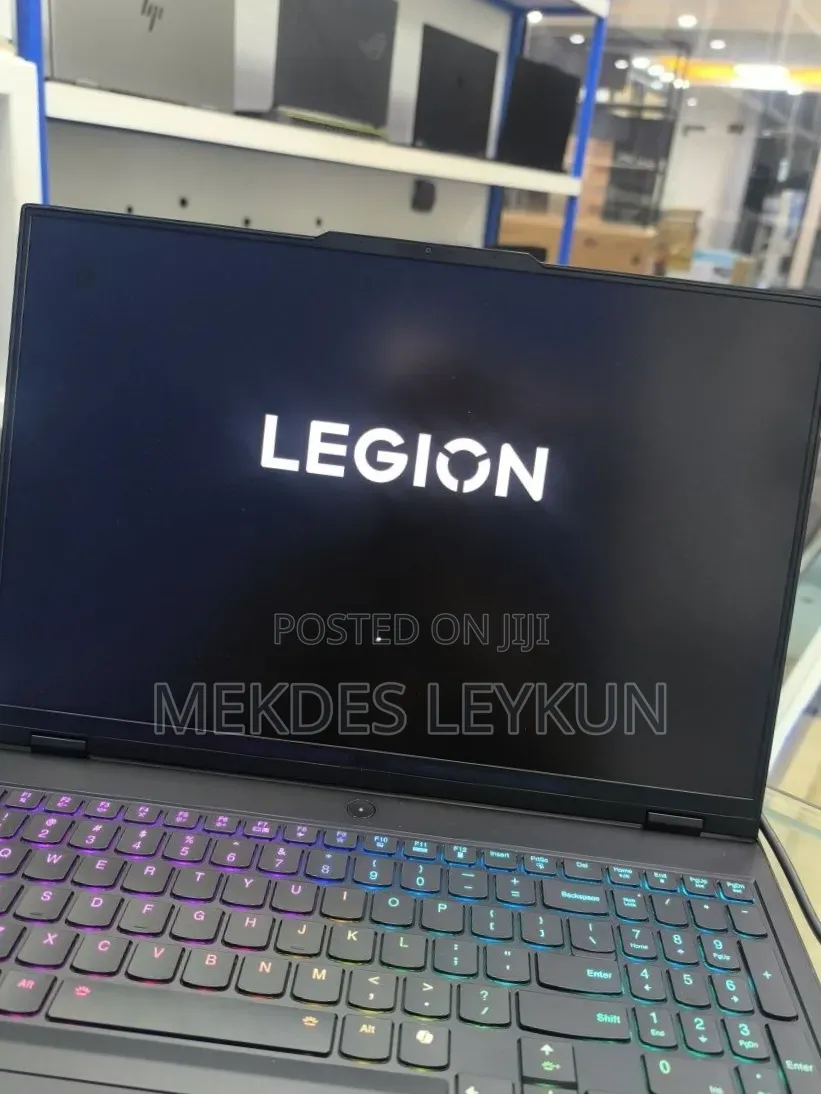 New Laptop Lenovo Legion 7 32GB Intel Core i9 SSD 1T