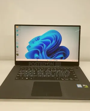 New Laptop Dell XPS 15 16GB Intel Core i7 SSD 512GB