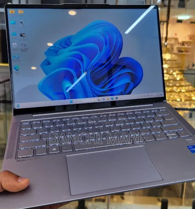 New Laptop Lenovo IdeaPad 1 16GB Intel Core i7 SSD 512GB