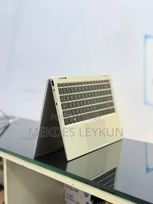 New Laptop HP EliteBook 1040 G8 32GB Intel Core i7 SSD 512GB