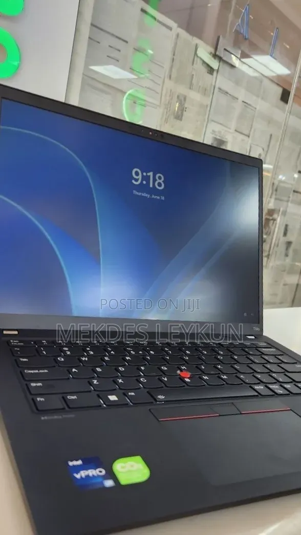 New Laptop Lenovo ThinkPad T14s G4 16GB Intel Core i7 SSD 512GB