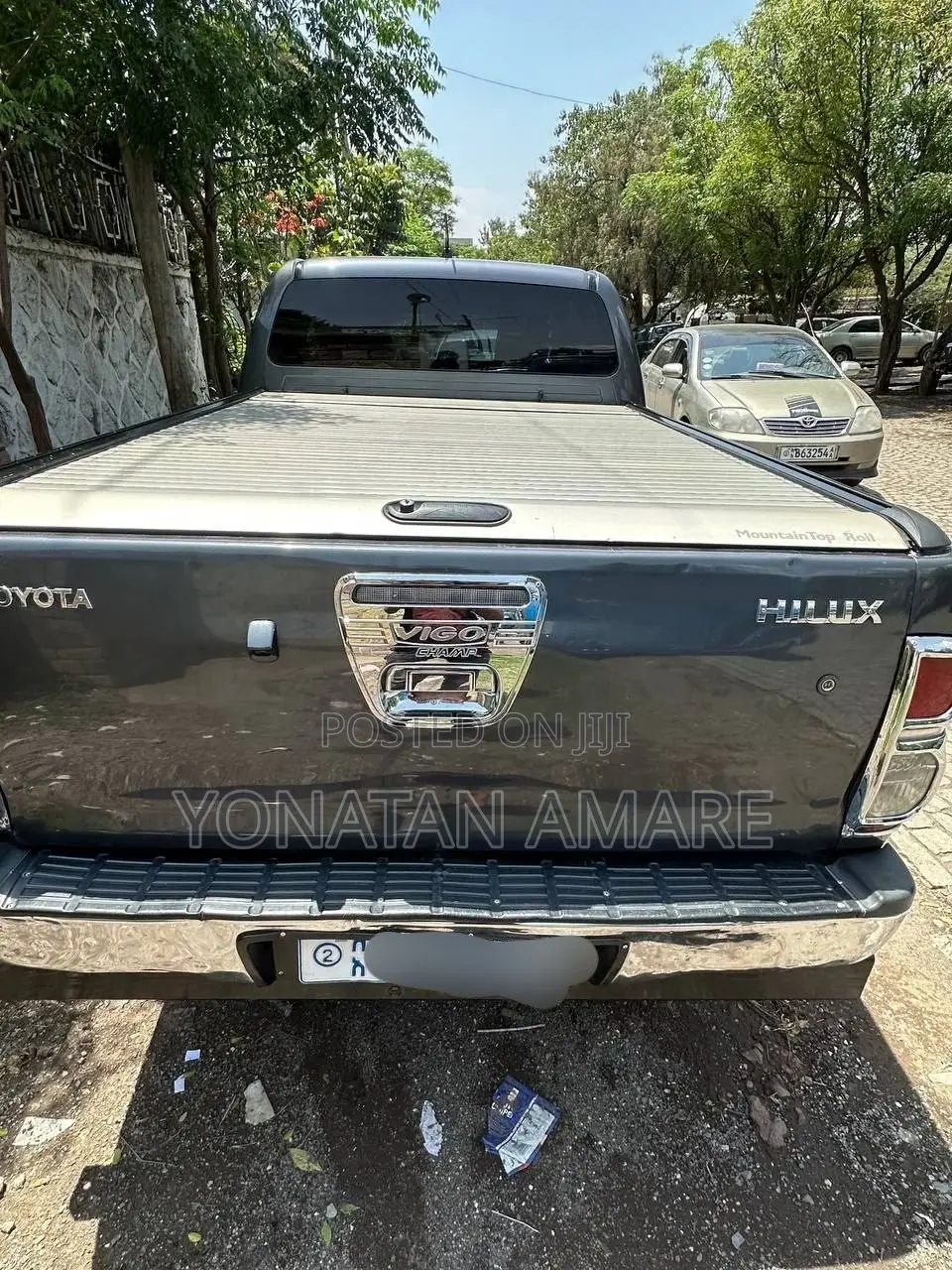 Toyota Hilux 2015 Gray