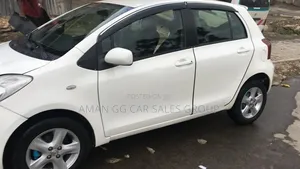 Toyota Yaris 2011 White