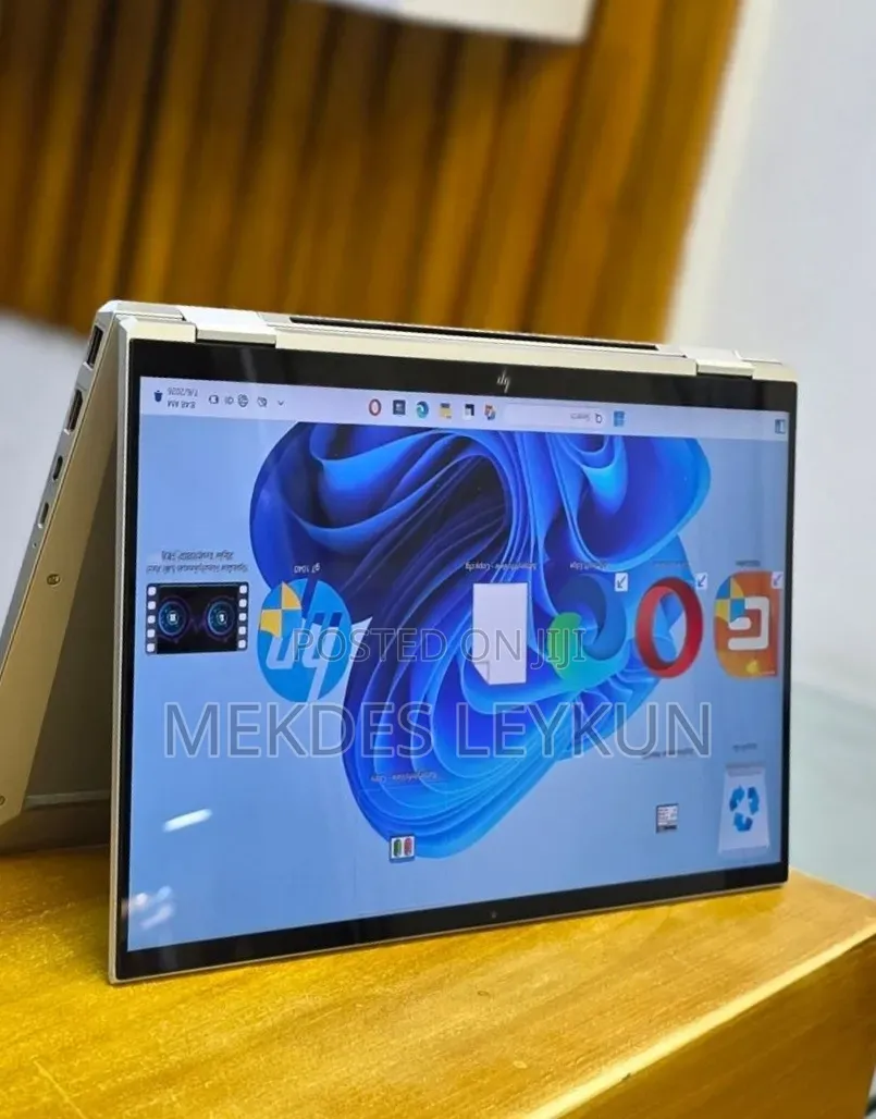 New Laptop HP EliteBook x360 1040 G9 16GB Intel Core i7 SSD 512GB