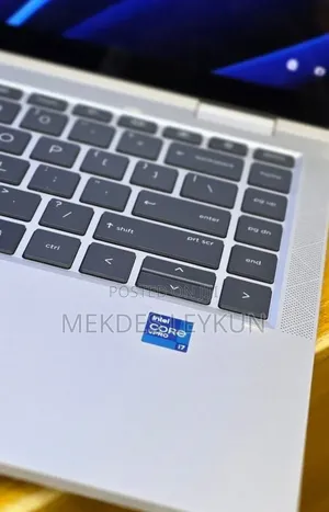 New Laptop HP EliteBook x360 1040 G9 16GB Intel Core i7 SSD 512GB
