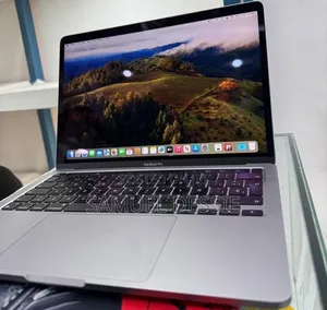 New Laptop Apple MacBook Pro 2020 M1 16GB Apple M1 Pro SSD 512GB