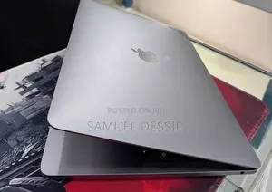 New Laptop Apple MacBook Pro 2020 M1 16GB Apple M1 Pro SSD 512GB