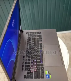 New Laptop Asus ROG Strix G18 32GB Intel Core i9 SSD 2T