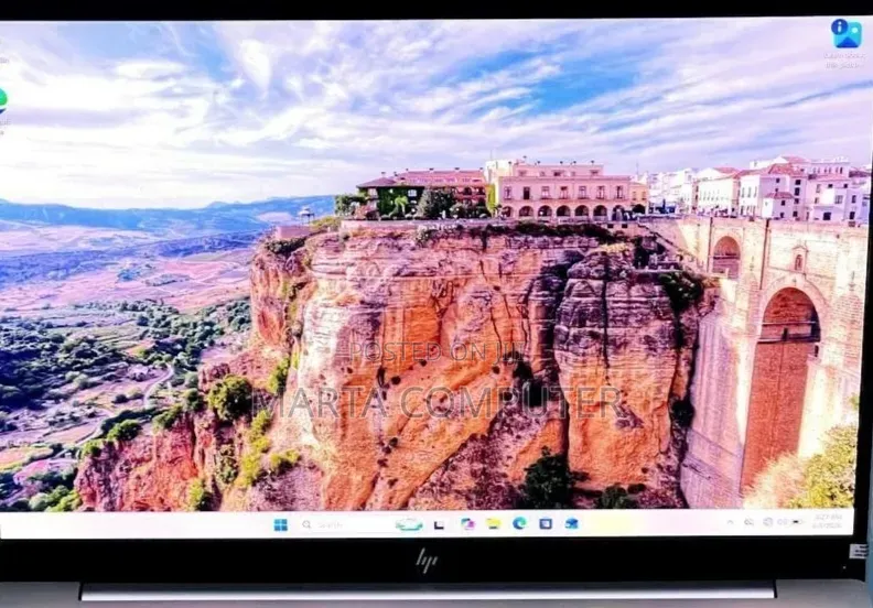 New Laptop HP Pavilion 13 16GB Intel Core i5 SSD 1T