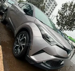 Toyota C-HR 2017 Silver