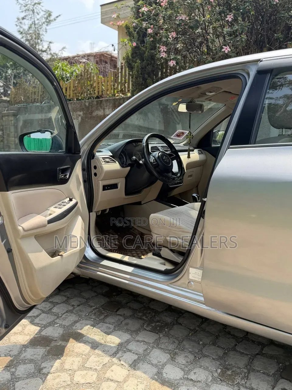 Suzuki Dzire 2022 Silver