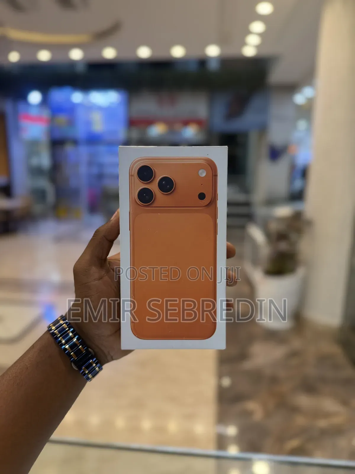 New Apple iPhone 17 Pro Max 256 GB Orange
