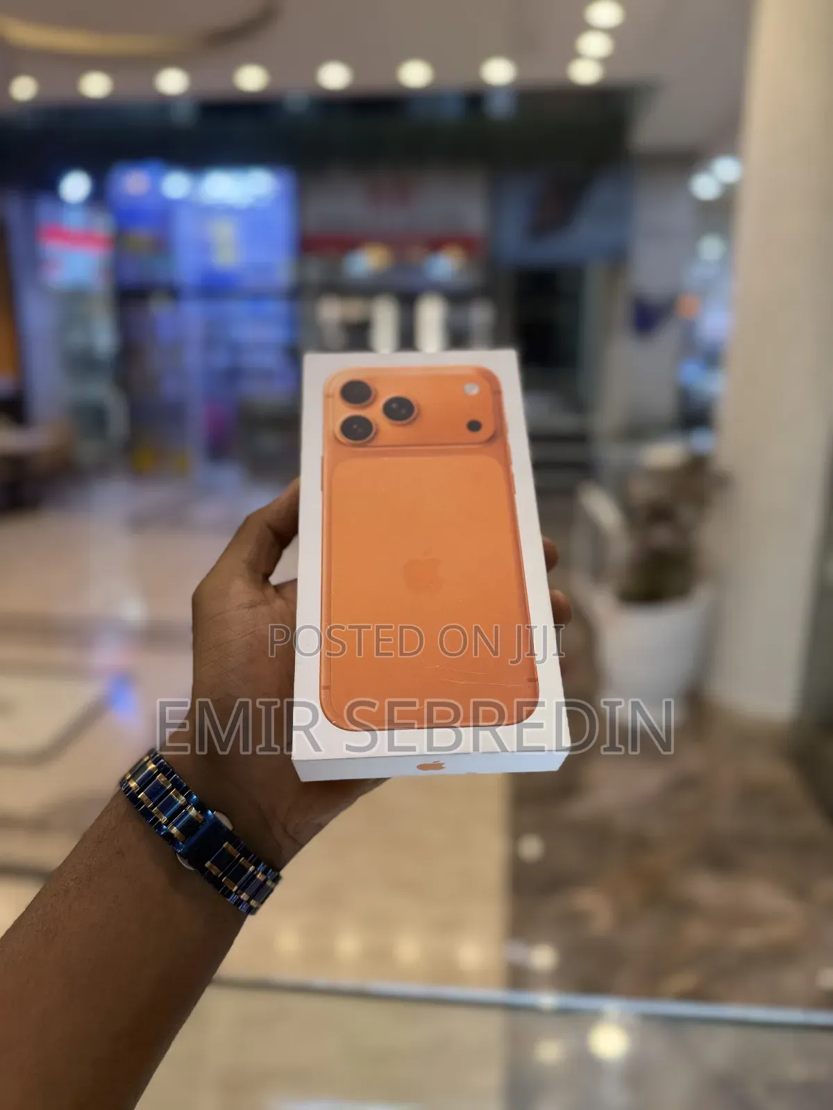 New Apple iPhone 17 Pro Max 256 GB Orange