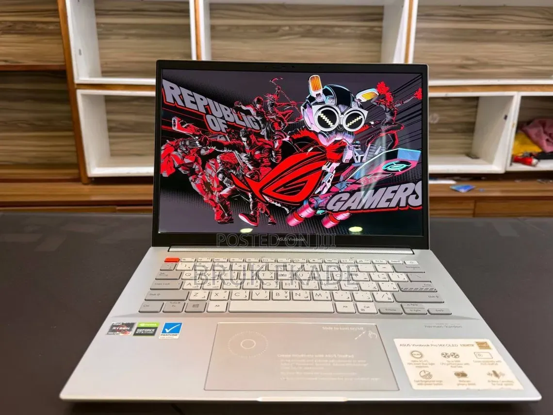 New Laptop Asus VivoBook 15 X505BA 16GB AMD Ryzen 7 SSD 512GB