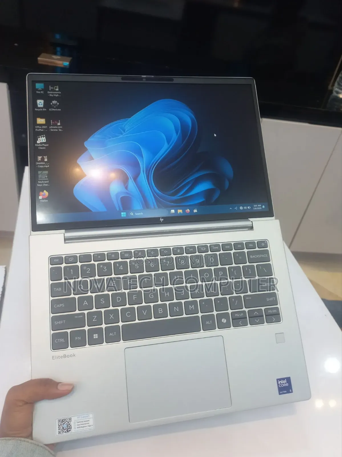 New Laptop HP EliteBook 840 G11 16GB Intel Core Ultra 5 SSD 512GB
