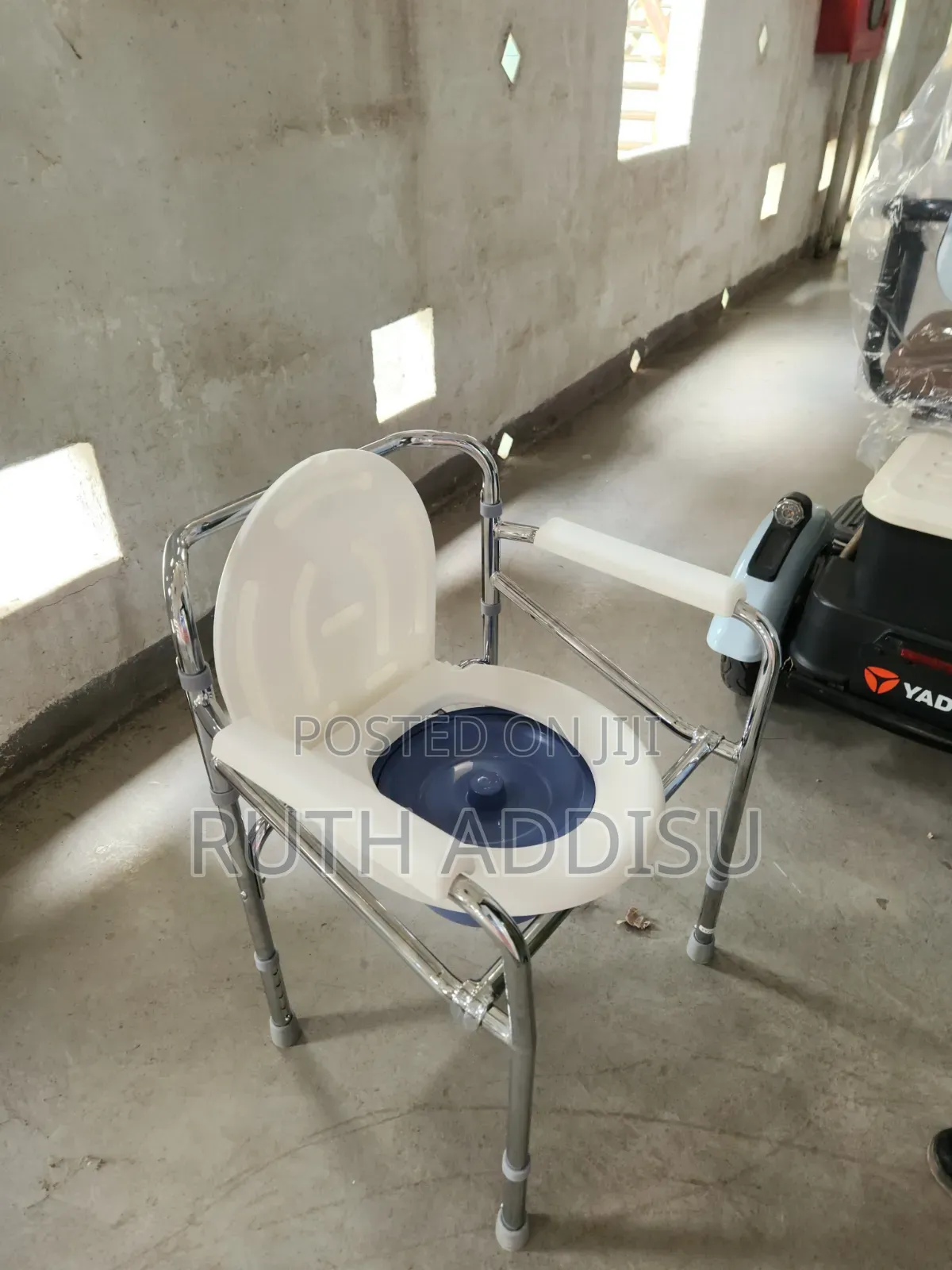 Raised Toilet Seat With Handles for Ethiopia
Wheelchair Medical ዊልቸር
