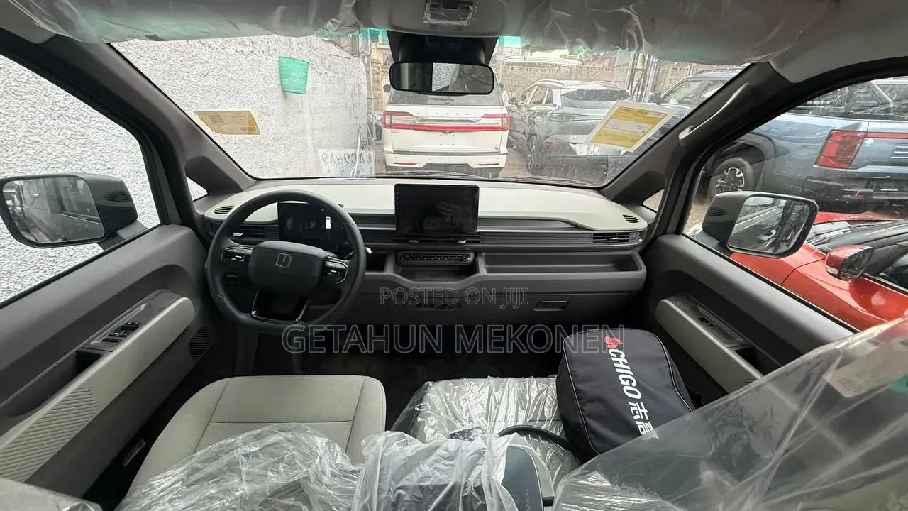 New Geely Galaxy L7 2025 Gray