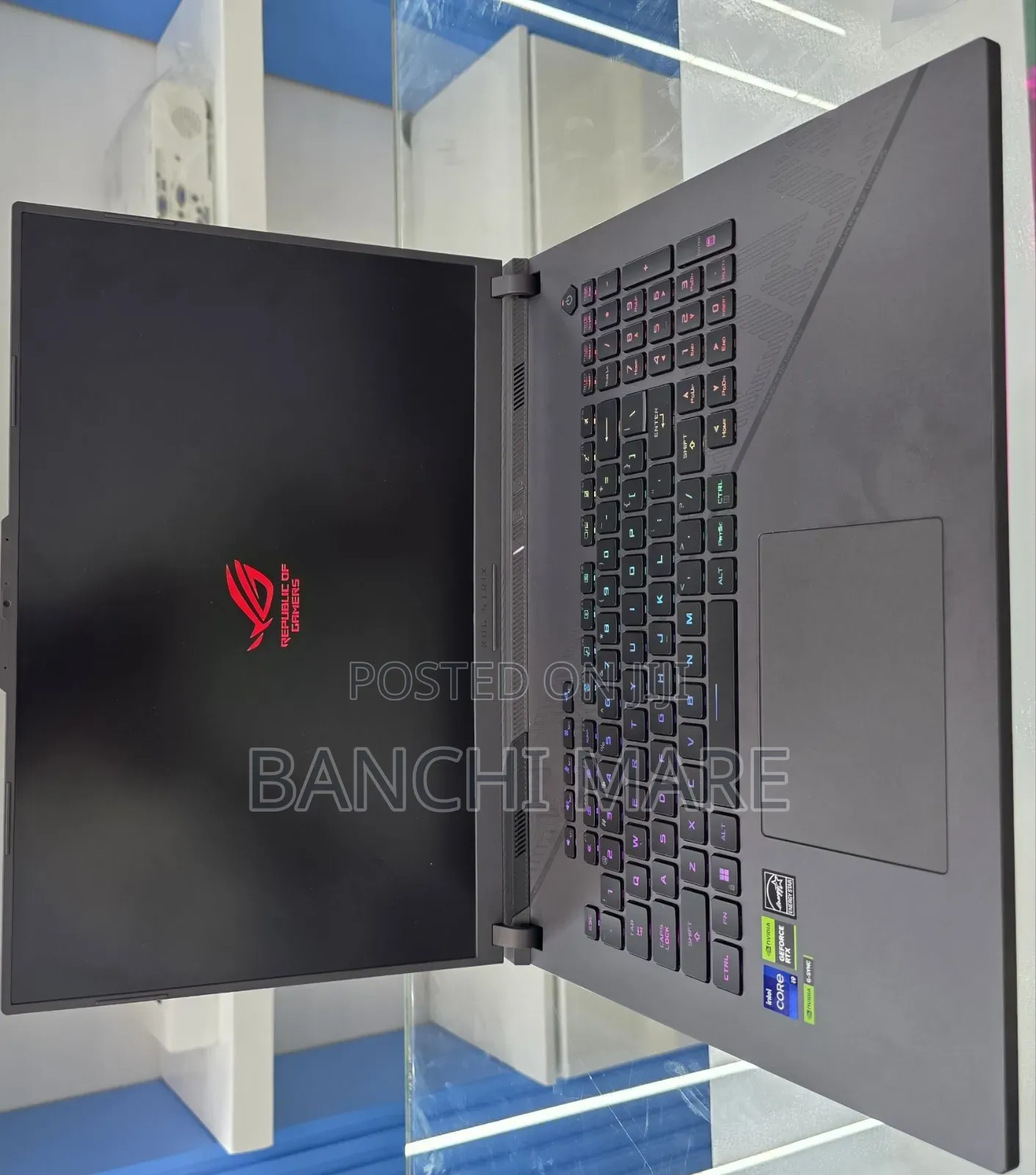 New Laptop Asus ROG Strix G18 16GB Intel Core i9 SSD 1T