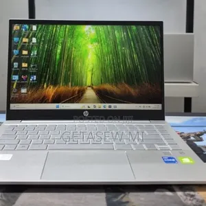 New Laptop HP Pavilion 14 16GB Intel Core i5 SSD 512GB
