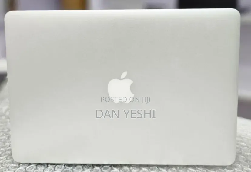 New Laptop Apple MacBook Air 8GB Intel Core i7 SSD 512GB